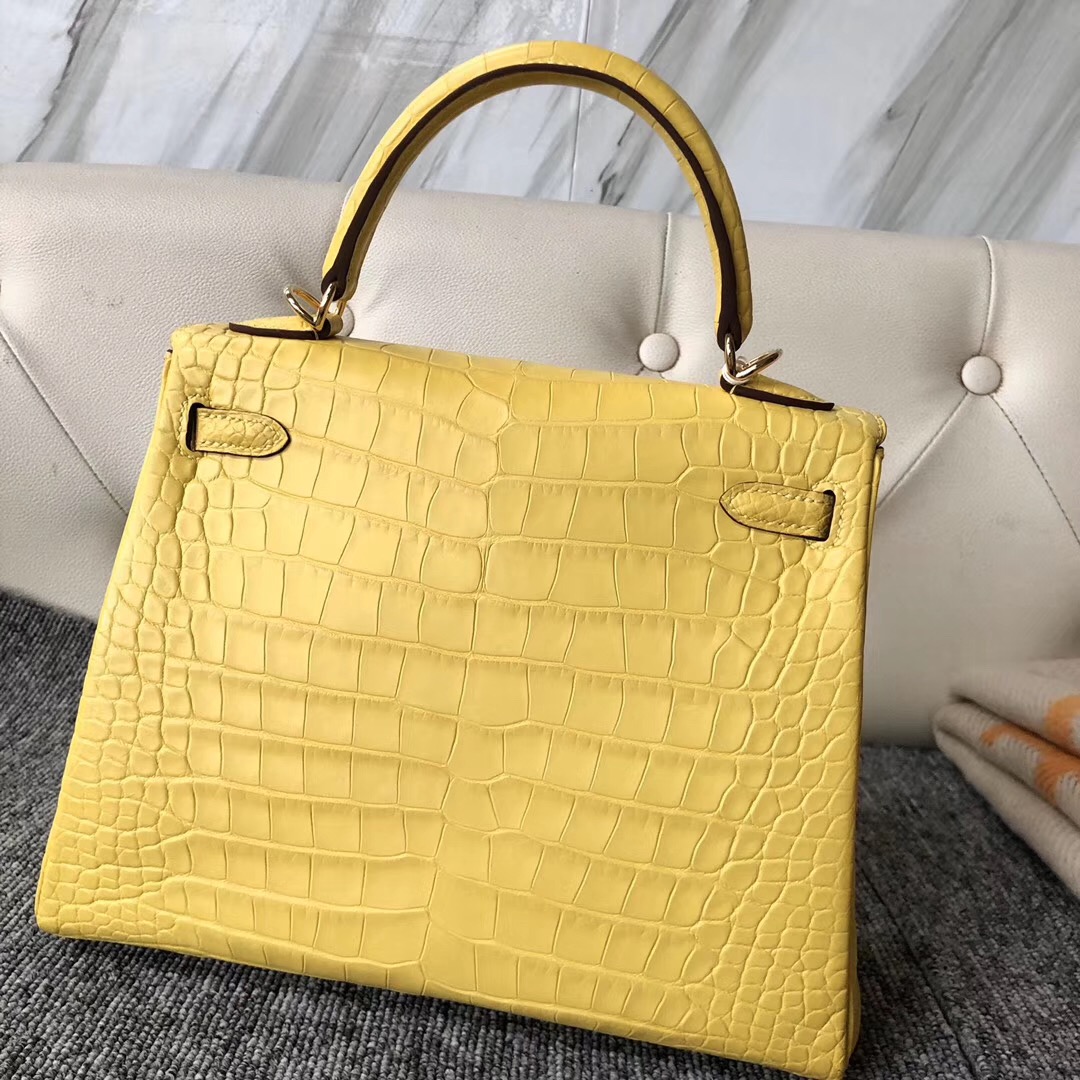 香港九龍城區愛馬仕凱莉包 Hermes Kelly 25cm 美洲鱷 M9金盞花黃