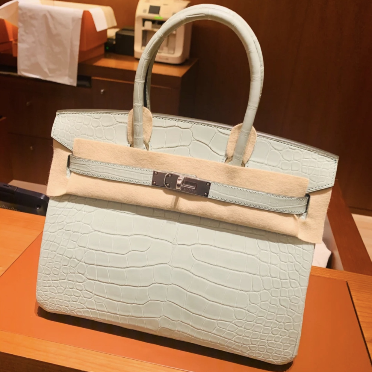 愛馬仕柏金包 Hermes Birkin 30cm 霧面美洲鱷 6u vert d’eau 新薄荷綠