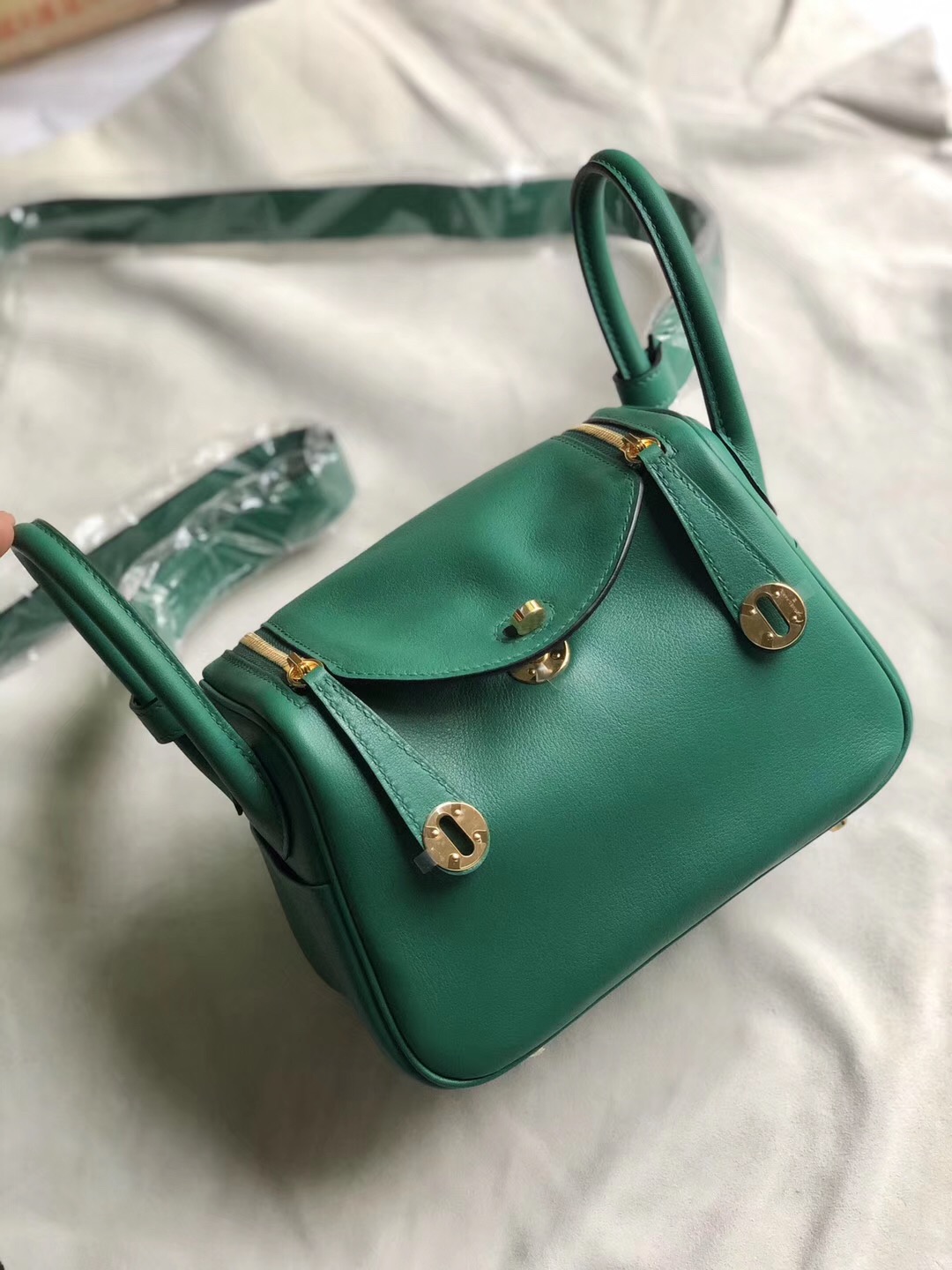 愛馬仕lindy mini多少錢 Hermes Mini Lindy Swift U4 Vert Verigo 絲絨綠