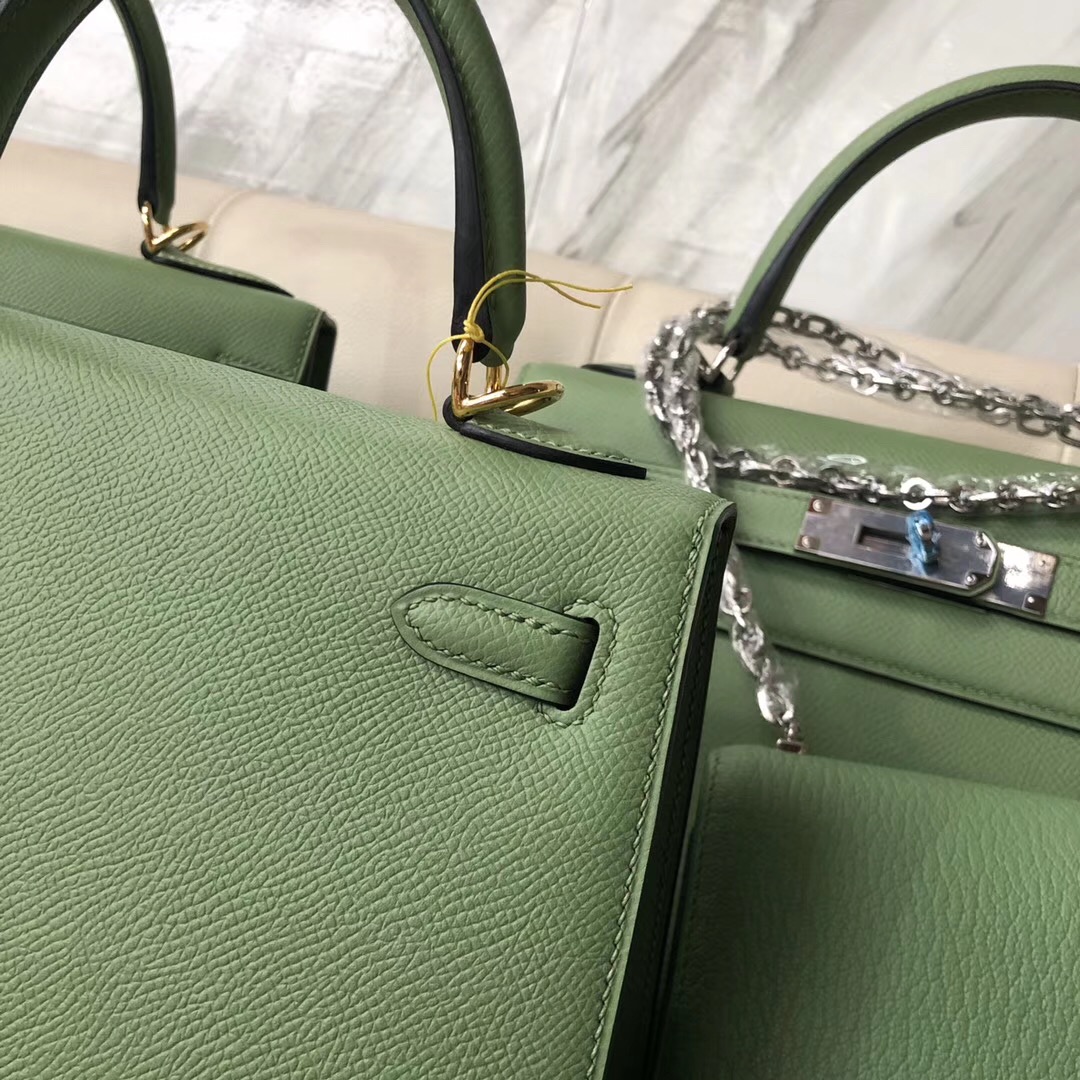 Hong Kong Hermes Kelly 25cm 3I牛油果綠 Vert Criquet 蟋蟀綠 金扣