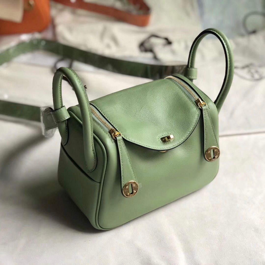 香港灣仔區愛馬仕 Hermes mini lindy swift 19cm 3i vert criquet 蟋蟀綠