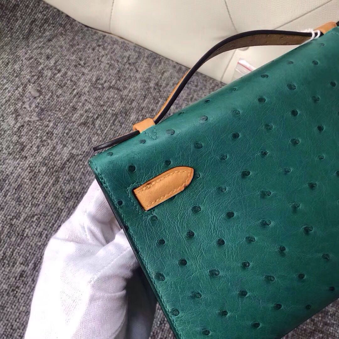 Macao Hermes MiniKelly Pochette Ostrich U4 Vert Verigo絲絨綠/1H Toffee 太妃色