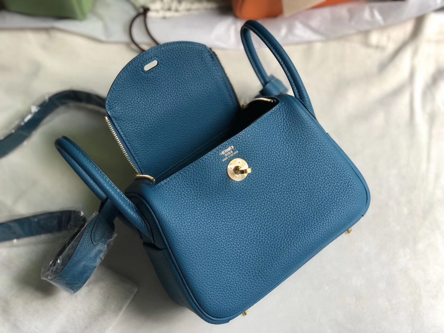 臺灣臺北市迷妳琳迪包 Hermes mini lindy W0 博斯普魯斯綠 vert bosphore