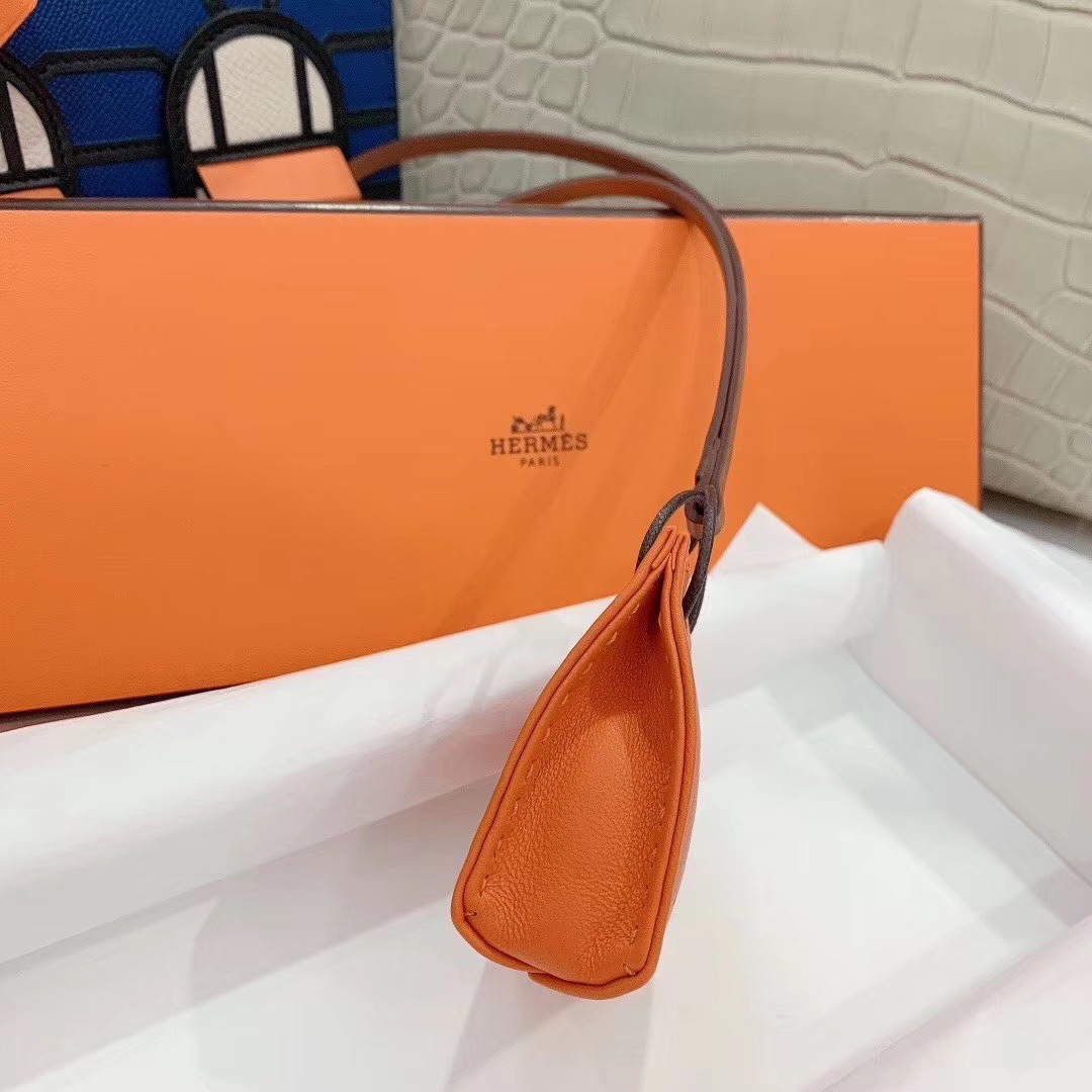 香港香港島中西區 Hermes SAC Oranges widgets 愛馬仕mini限量款掛件