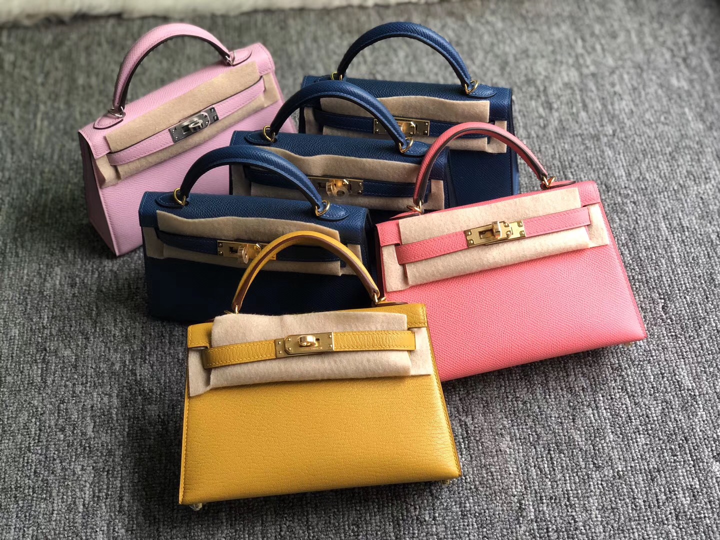 香港南區愛馬仕迷妳凱莉包 Hermes Kelly Mini 2代 Epsom S4深邃藍 deep blue