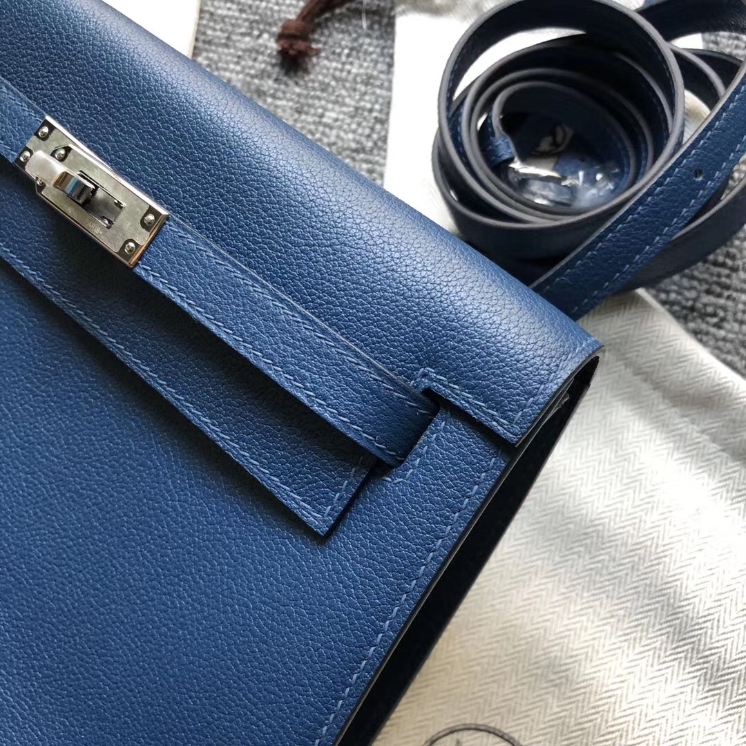 Hong Kong Hermes Kelly Danse Evercolor S4 deep blue 深邃藍