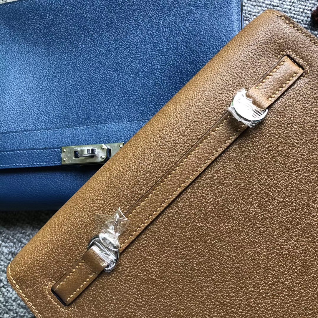 Hong Kong Hermes Kelly Danse Evercolor D0 beige de weimer 德威馬犬米色