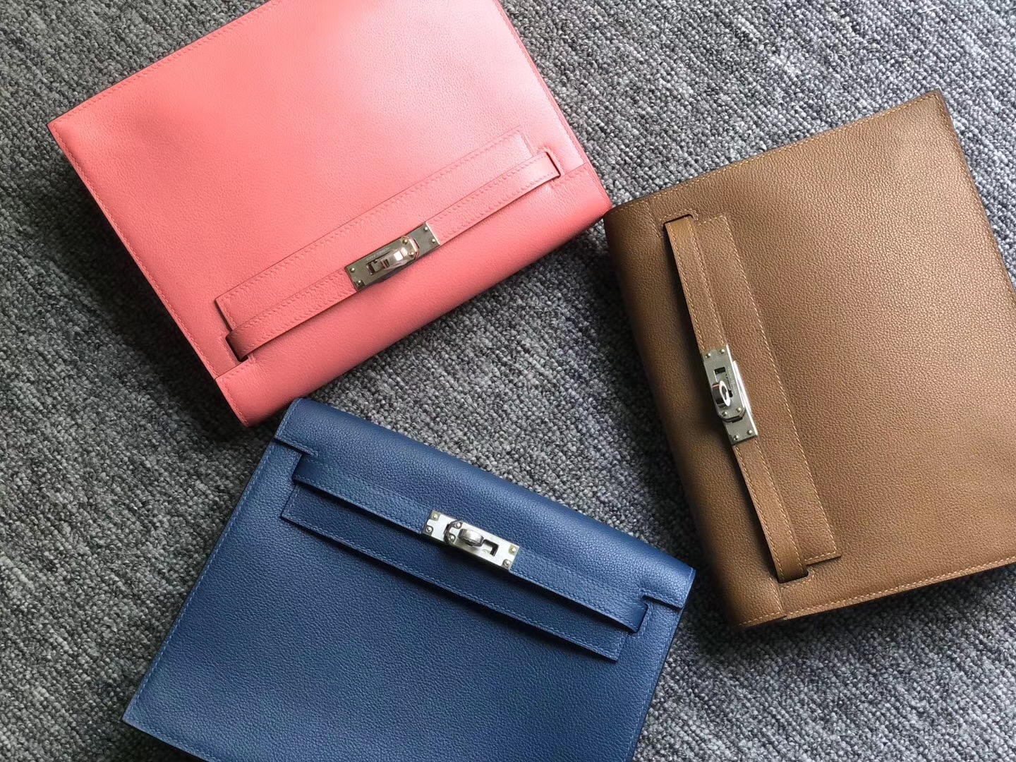 臺灣 新北市 Hermes Kelly Danse Evercolor Ck18 Etoupe 大象灰