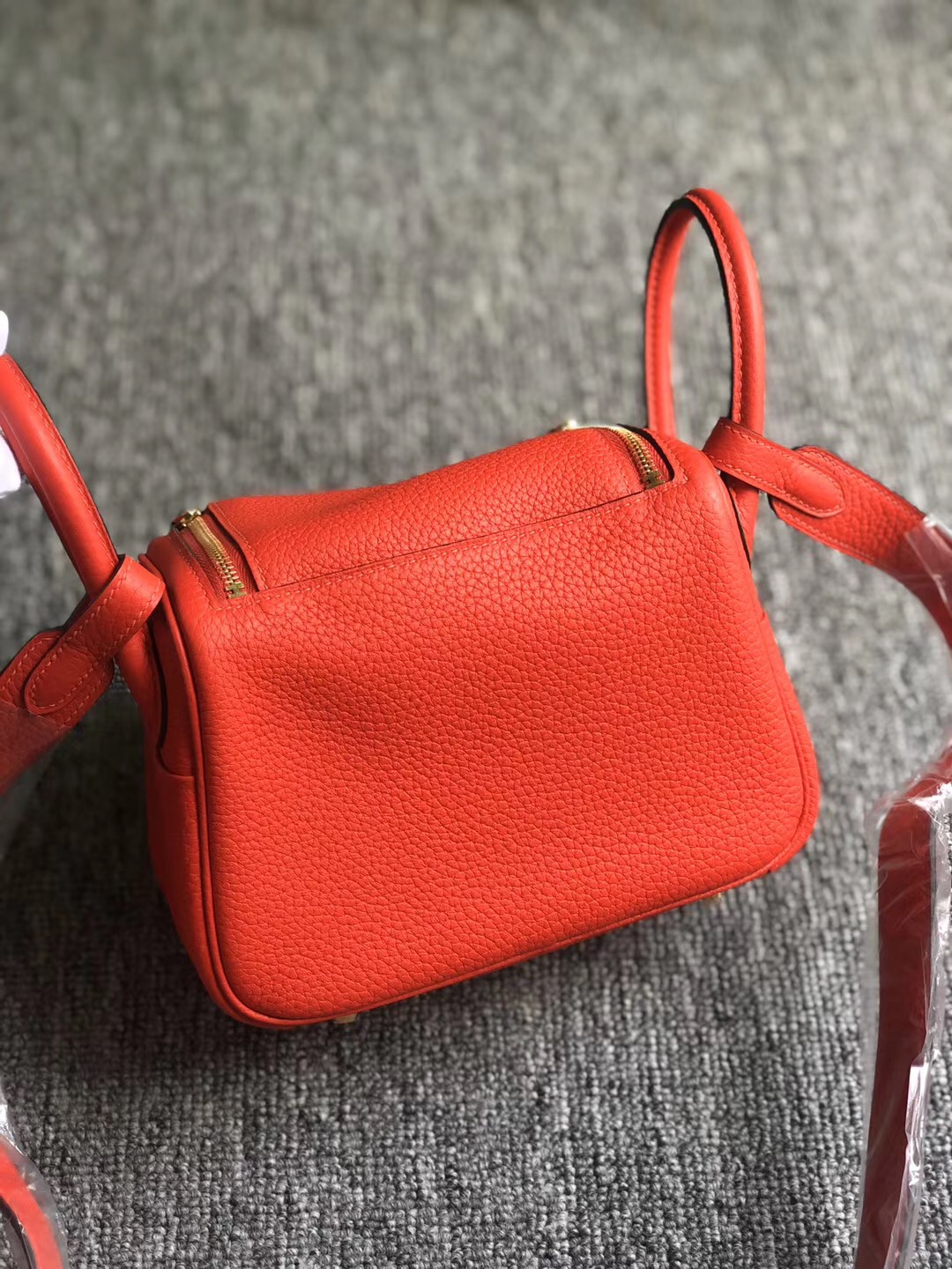 Hong Kong Hermes Lindy Mini S3 Rose de coeur 心紅色 taurillon Clemence