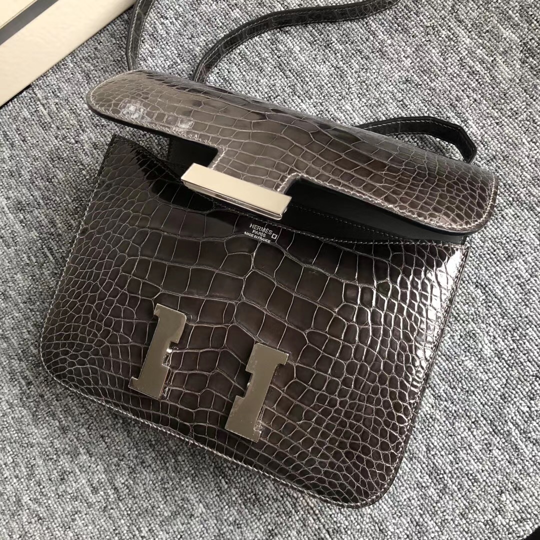 香港九龍半島愛馬仕 Hermes Constance 24cm CK88 Graphite 石墨灰美洲鱷