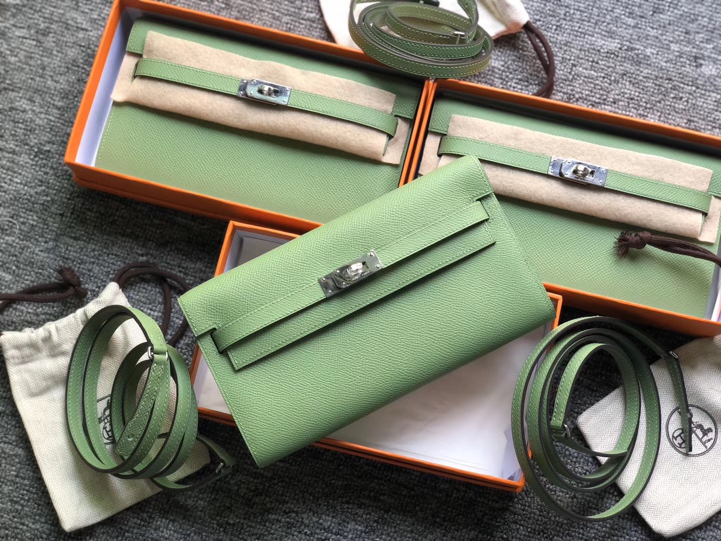 Hermes Kelly to go woc 3i Vert Criquet 牛油果綠 拼 t0 霧藍色 blue brume