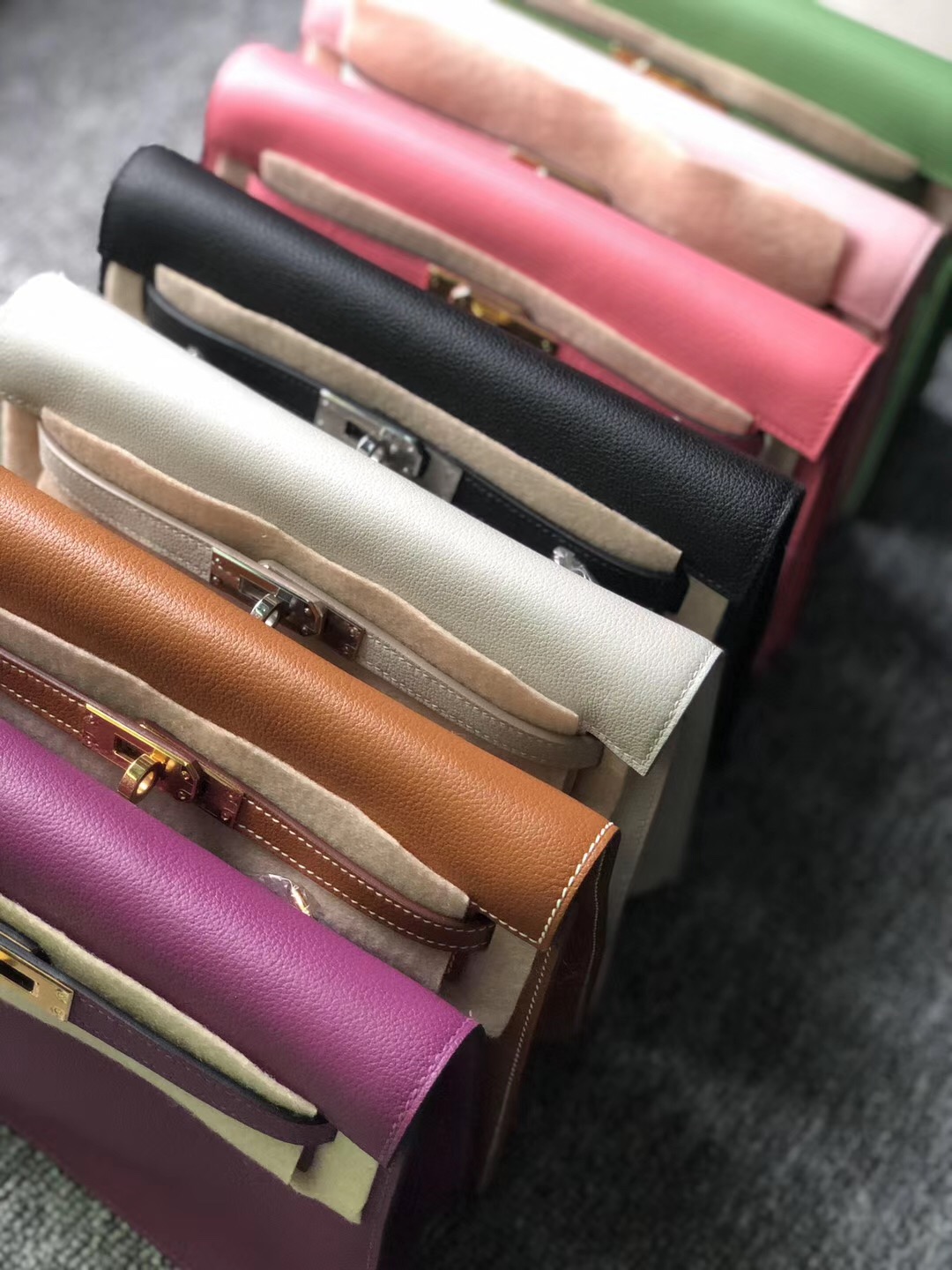 臺灣臺北市 Hermes Kelly Danse Evercolor 3Q Rose Sakura 新粉色