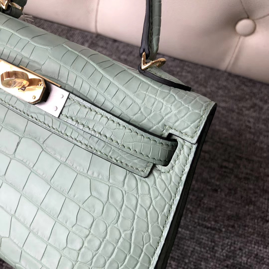 NEW HERMES 6U VERT D'EAU MATTE CROCODILE MINI KELLY II 20 POCHETTE CUT  BAG GREEN