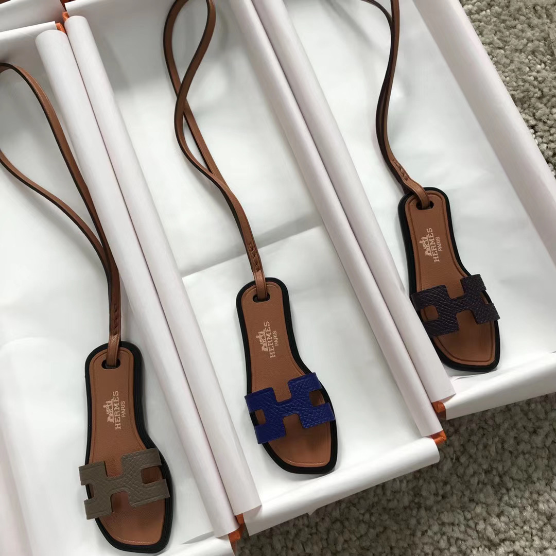 香港九龍城區 葵青區 愛馬仕迷妳拖鞋小掛件 Hermes Mini slipper Small pendant