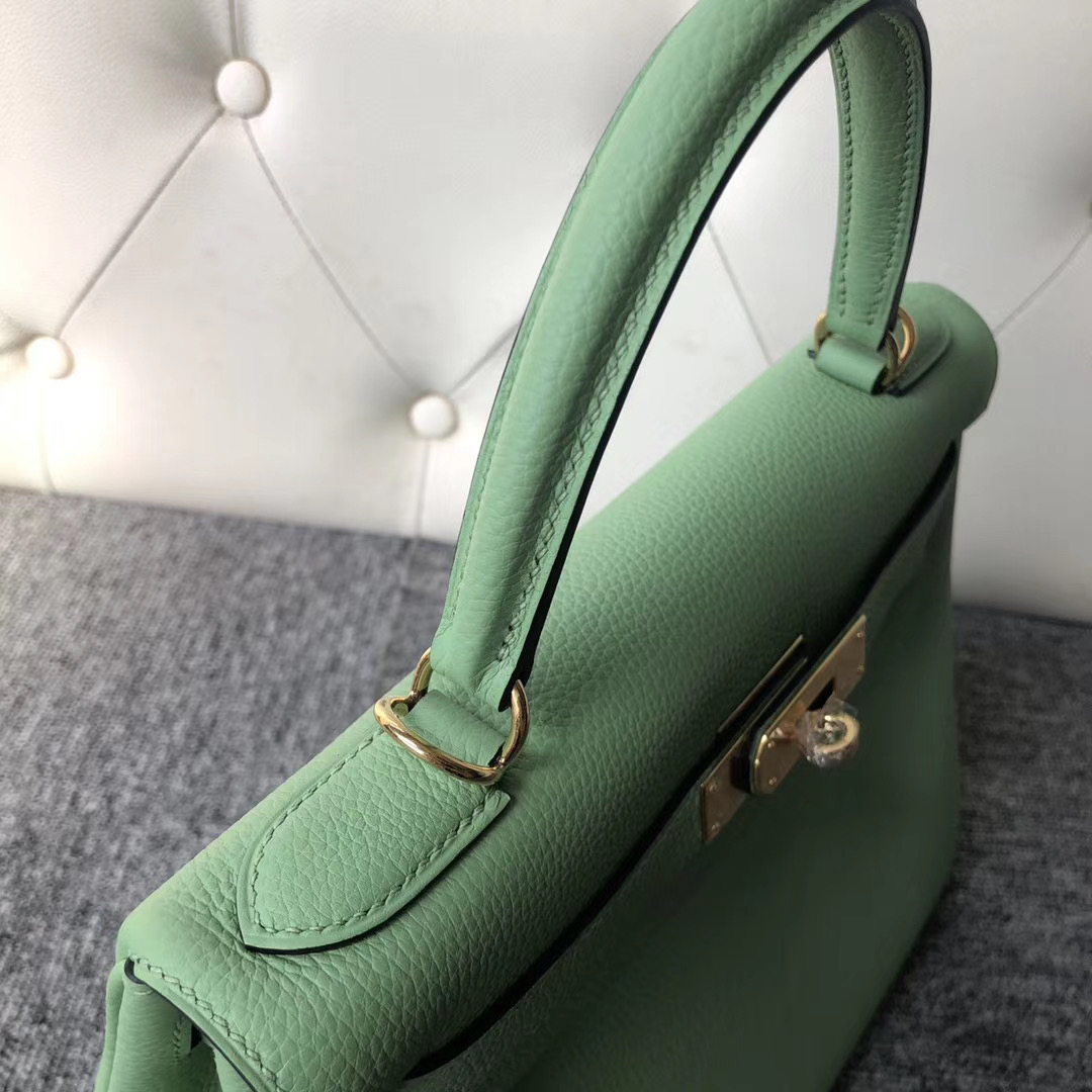 香港東區愛馬仕 Hermes Kelly 28cm Togo 3I牛油果綠 Vert Criquet