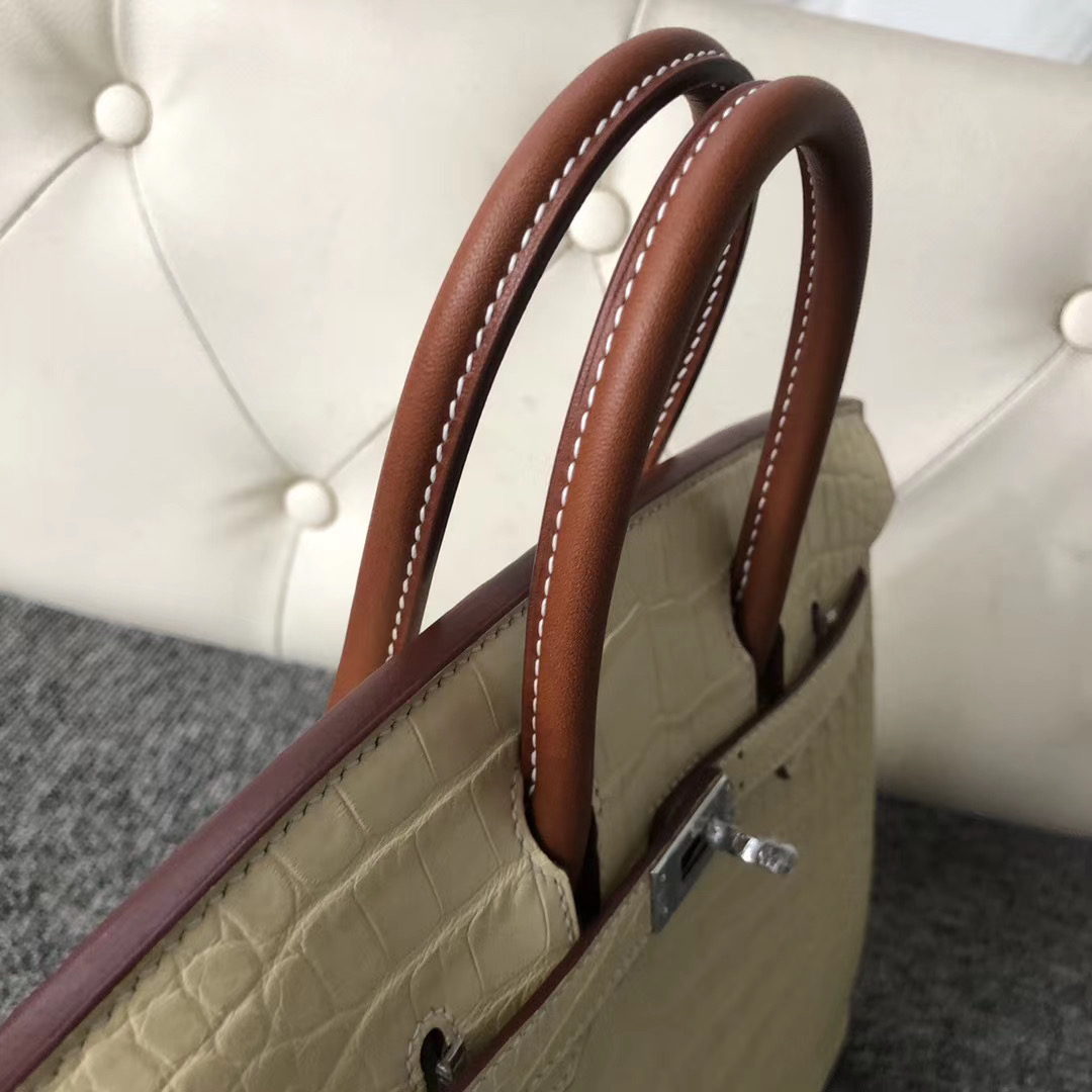 臺灣愛馬仕鉑金包Hermes Birkin 25cm 美洲鱷Y1香草色Vanille 馬鞍皮手腕