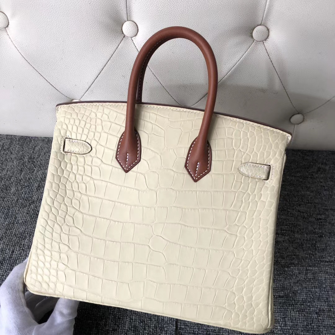 臺灣愛馬仕鉑金包Hermes Birkin 25cm 美洲鱷Y1香草色Vanille 馬鞍皮手腕