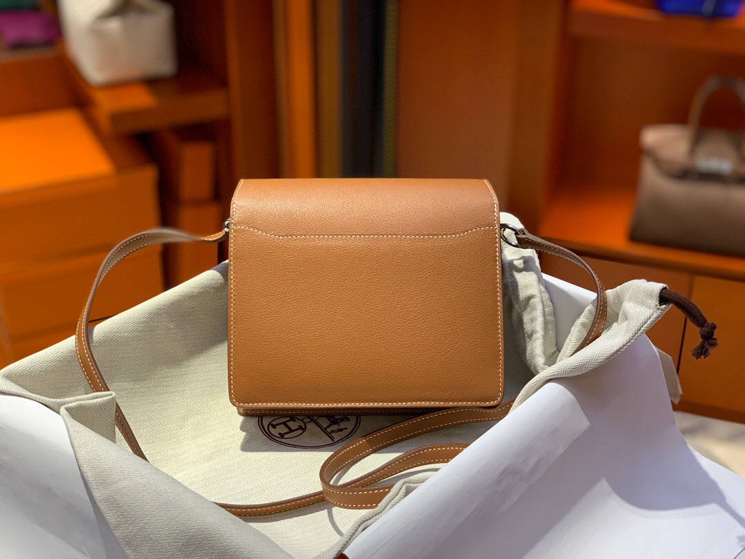 Kuwait Qatar Doha Hermes Roulis mini Evercolor calfskin CK37 gold
