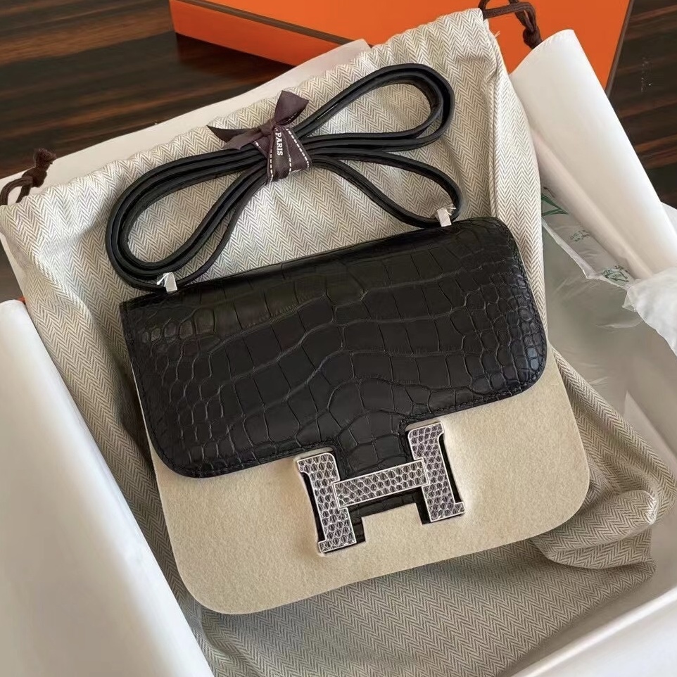 Hermes Constance 19cm 89 Noir 黑色 霧面美洲鱷魚配自然色蜥蜴扣