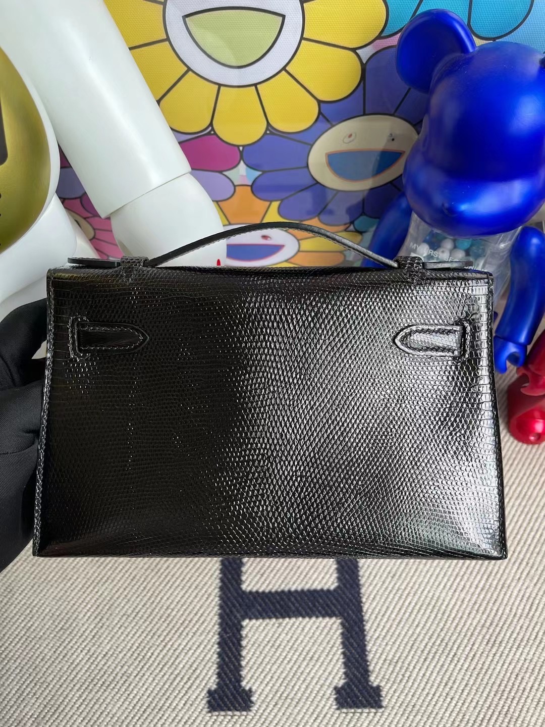 香港灣仔區銅鑼灣 Hermes MiniKelly Pochette Lizard CK89 Noir黑色蜥蜴皮銀扣