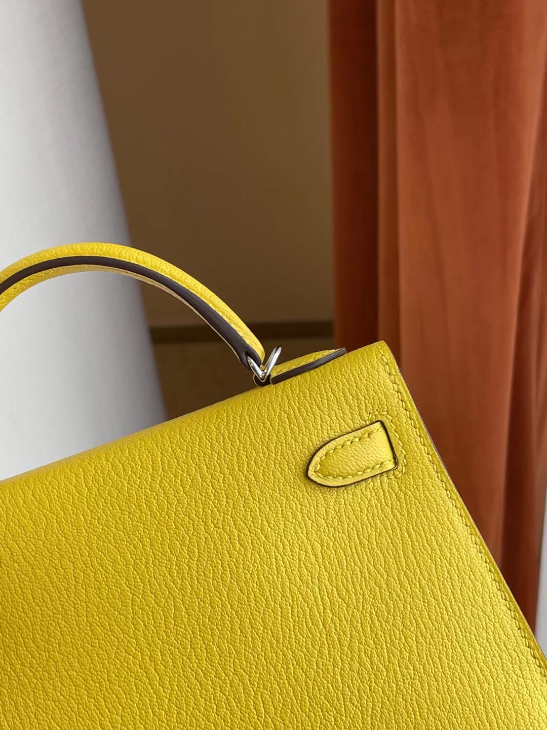 臺灣桃園縣 Hermes Kelly mini II 2代 9R Lime 檸檬黃 Chevre Mysore 山羊皮 銀扣