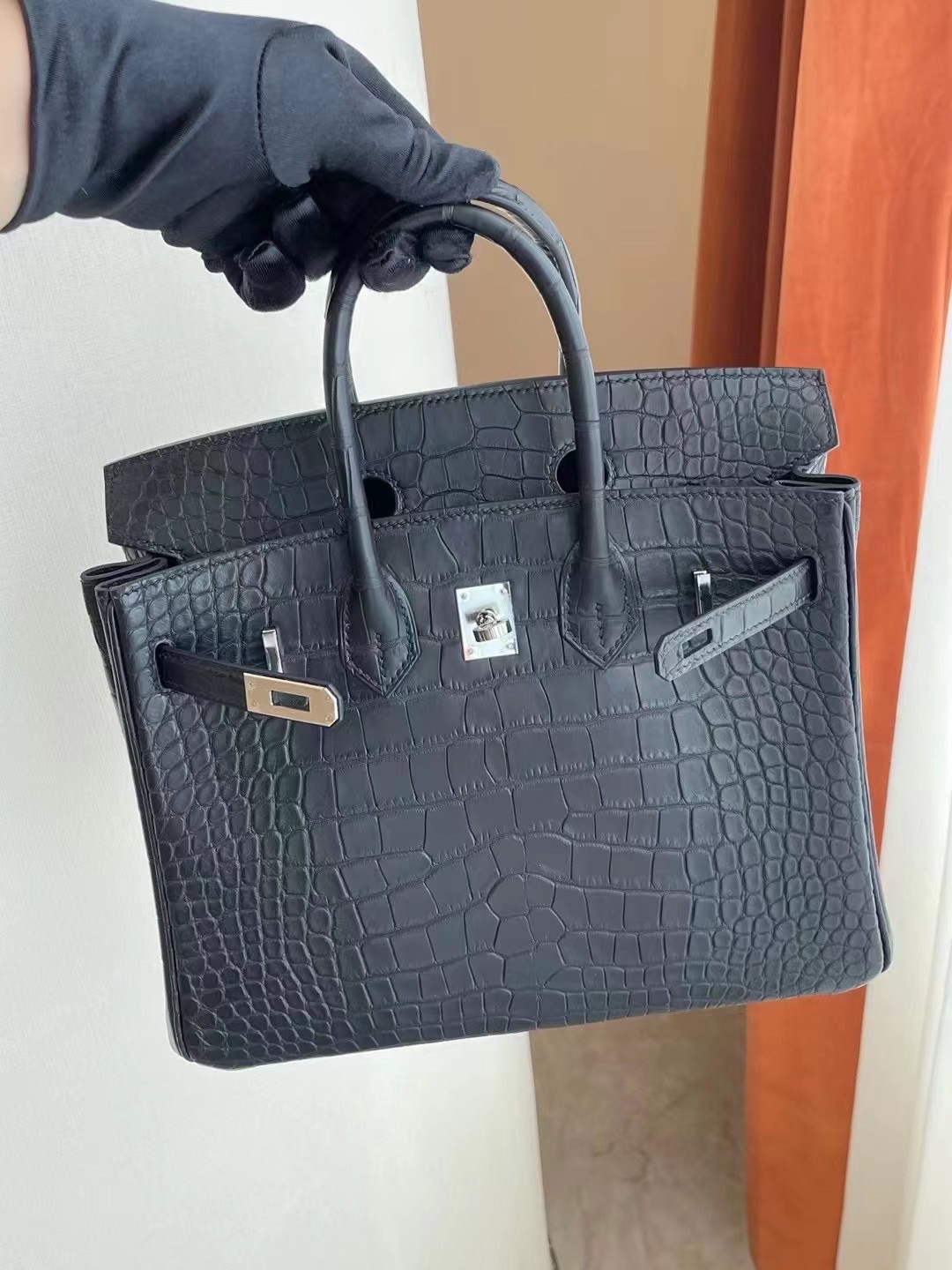 臺灣新竹市愛馬仕鉑金包 Hermes Birkin 25cm CK89 Noir 黑色 霧面方塊 美洲鱷魚銀扣