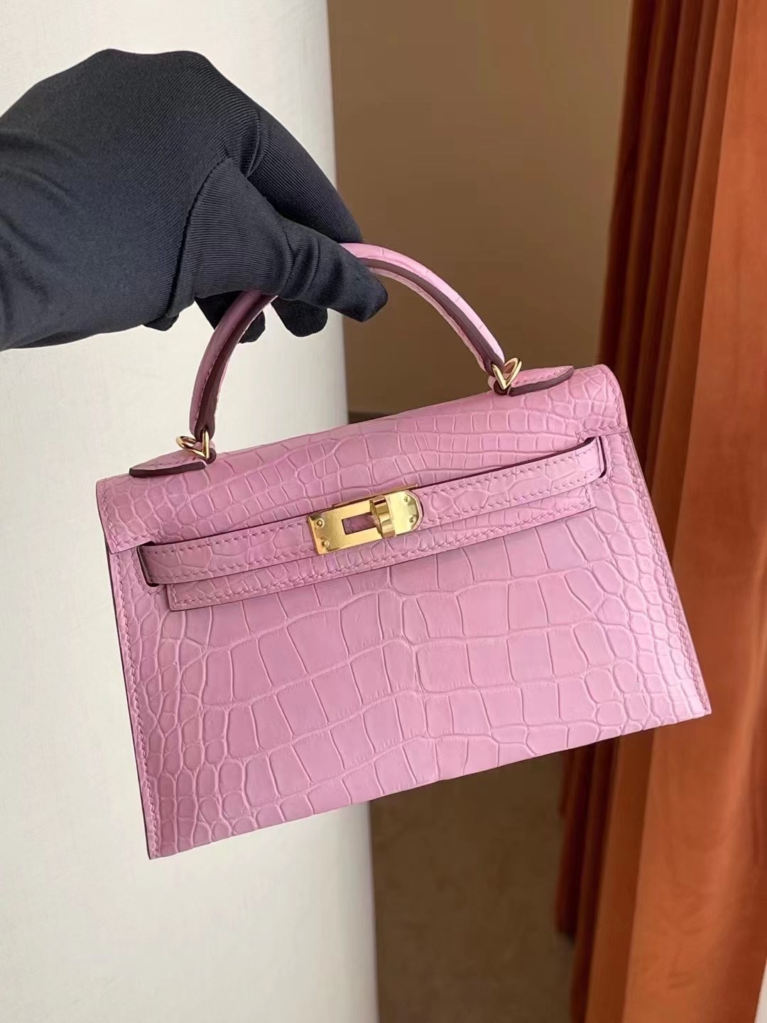 愛馬仕迷你凱莉二代價格 Hermes Kelly Mini II 2代 5P Pink 櫻花粉霧面方塊 美洲鱷魚