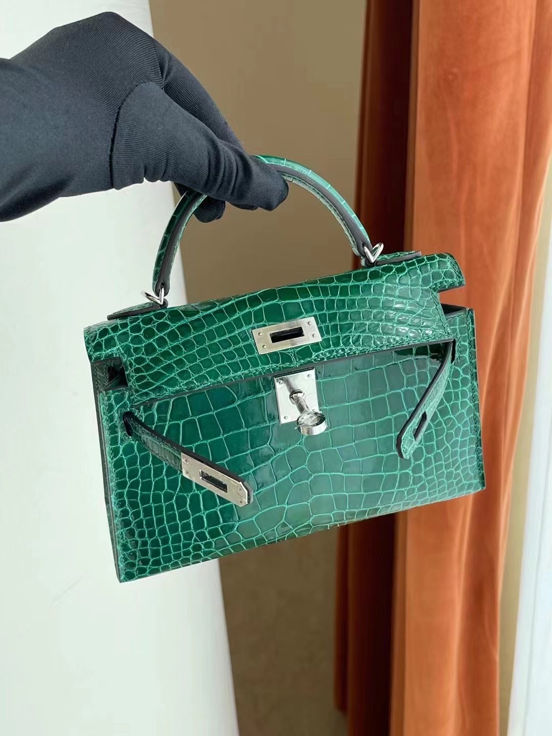 臺灣臺中市中區 愛馬仕迷你凱莉二代 Hermes Kelly Mini II 2代 銀扣 亮面美洲鱷魚