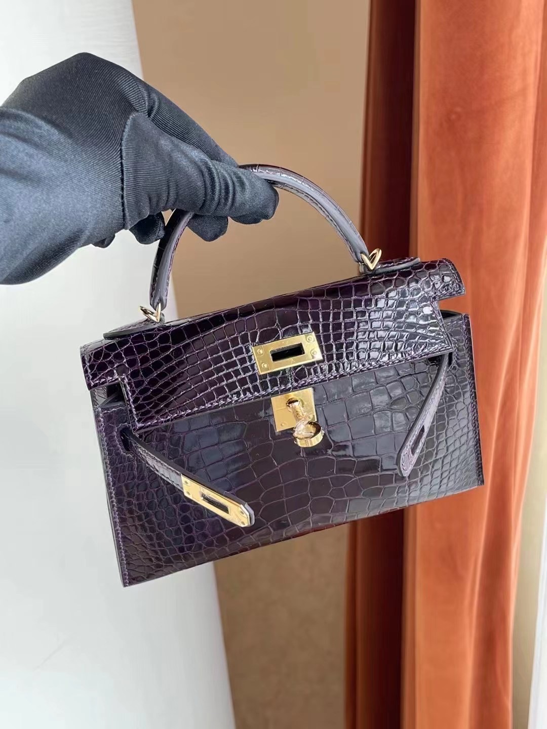 愛馬仕迷你凱莉二代多少錢 Hermes Kelly Mini II 2代 銀扣 亮面方塊 美洲鱷魚