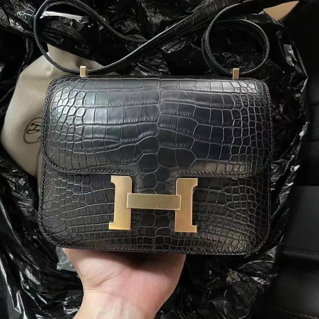 Hermes Constance 19cm 89 Noir 黑色 金扣 霧面美洲鱷魚