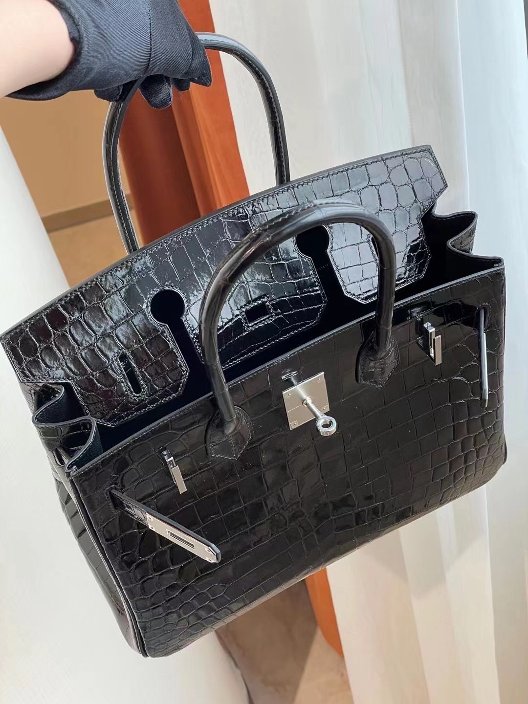 愛馬仕鉑金包30寸價格 Hermes Birkin 30 89 Noir 黑色 亮面兩點尼羅鱷魚