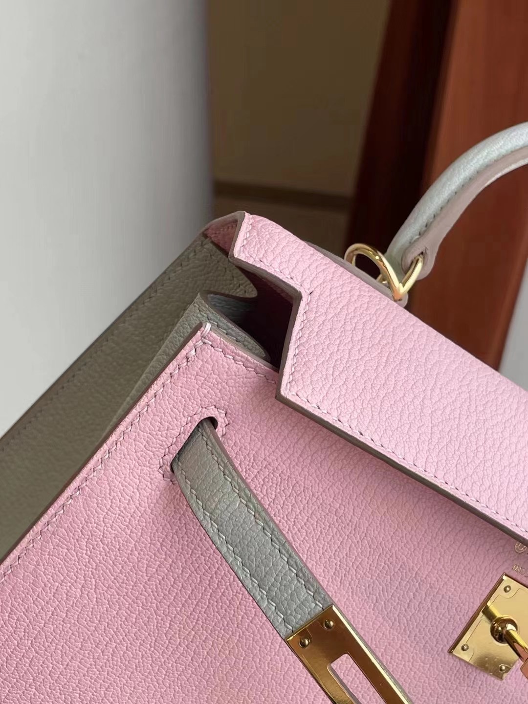 Hermes Kelly 25 3Q Rose Sakura 新櫻花粉 拼 80 Gris Perle 山羊皮 金扣