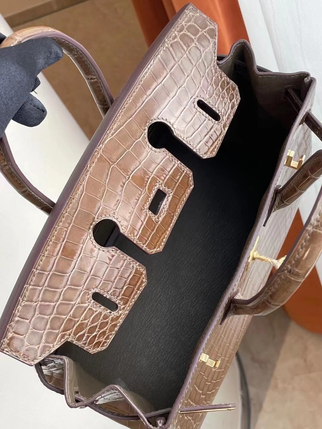 愛馬仕鉑金包25寸價格 Hermes Birkin 25cm 深灰色 金扣 亮面尼羅鱷魚