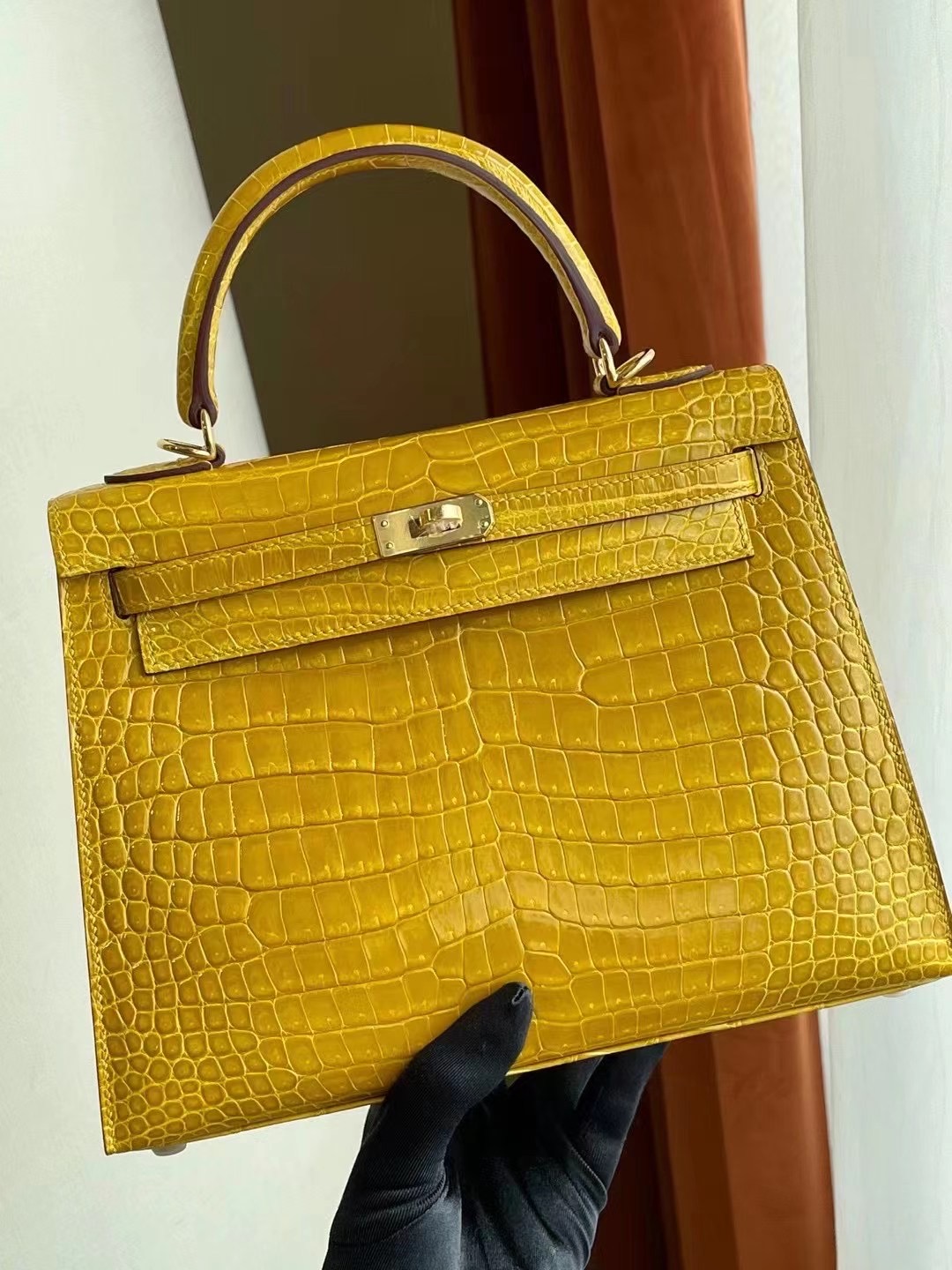 愛馬仕凱莉包25寸價格 Hermes Kelly 25cm 9D 琥珀黃 Amber 亮面灣鱷