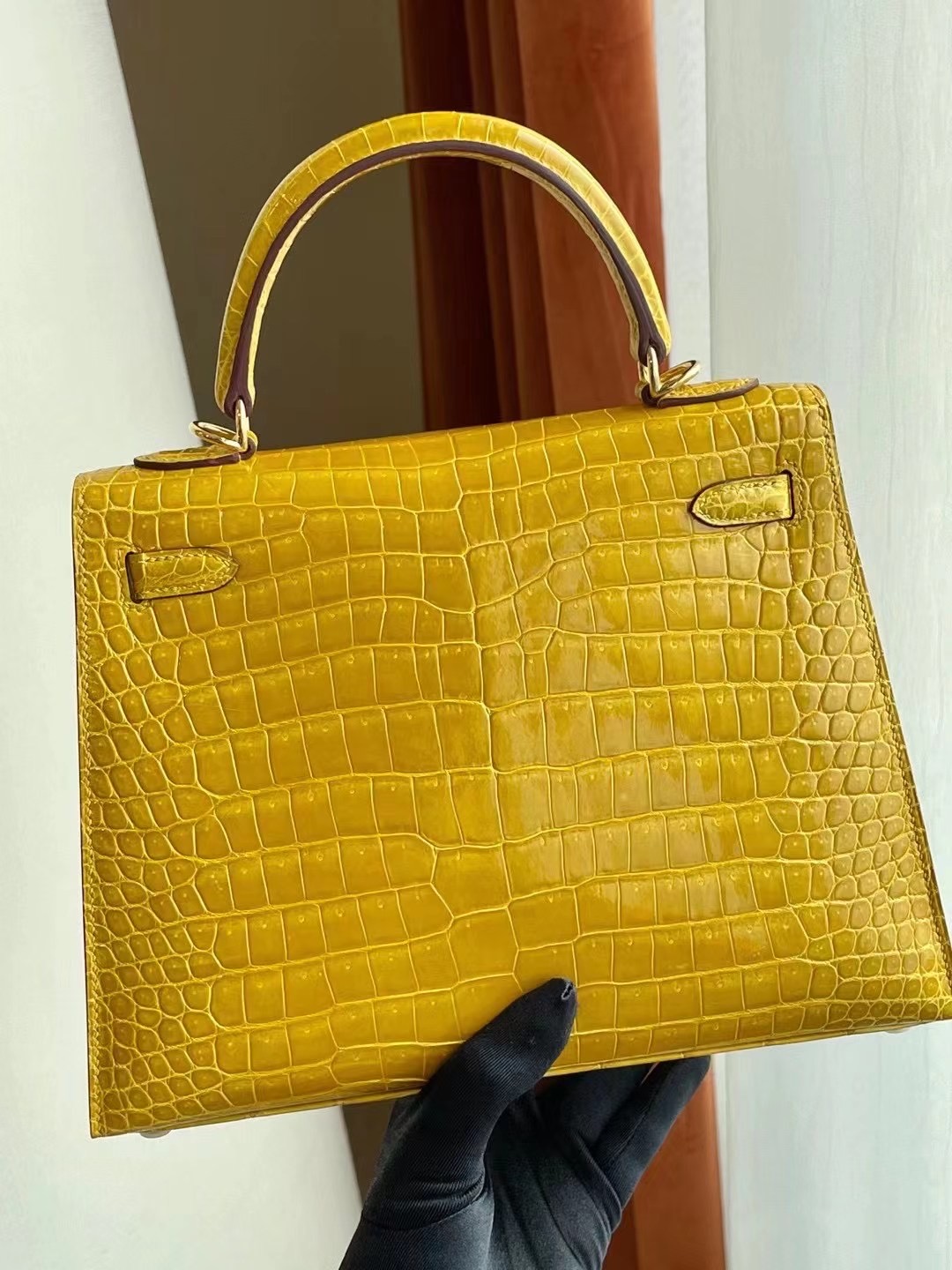 愛馬仕凱莉包25寸價格 Hermes Kelly 25cm 9D 琥珀黃 Amber 亮面灣鱷