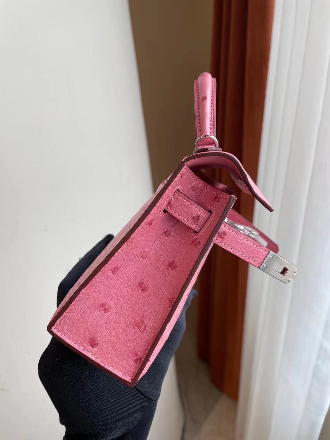 愛馬仕迷你凱莉包2代價格 Hermes Kelly Mini II Ostrich L4 Rose bubblegum 泡泡粉