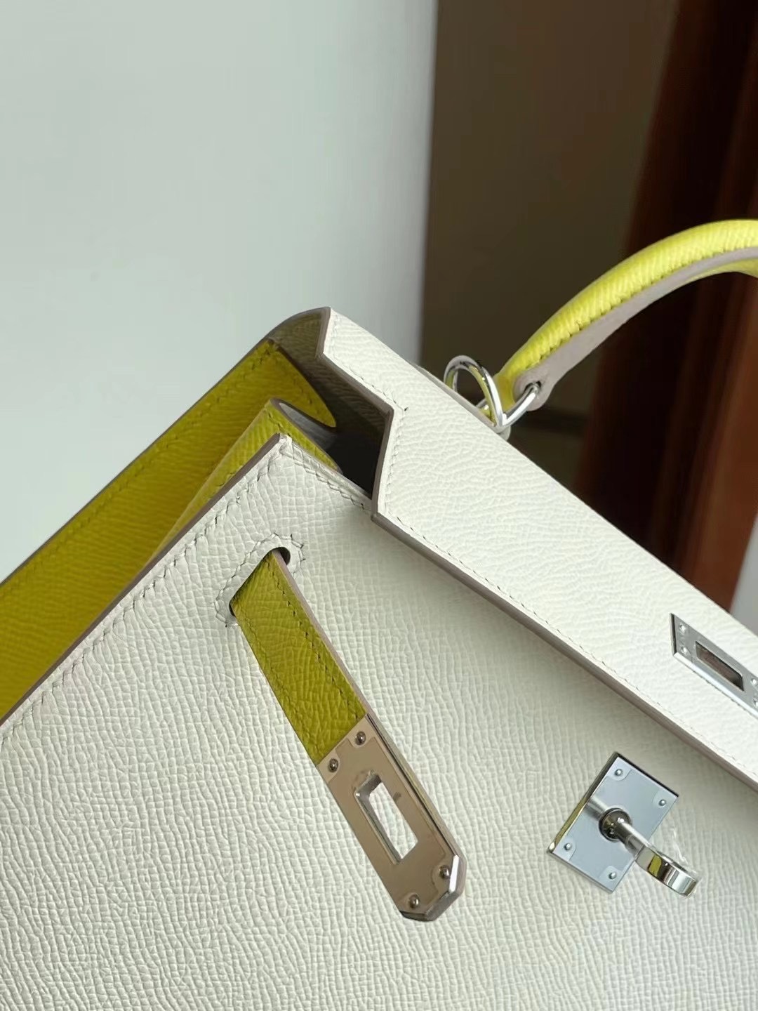 Hermes Kelly 25cm Hss Epsom CK10 Craie 奶昔白 拼 9R Lime 檸檬黃 銀扣