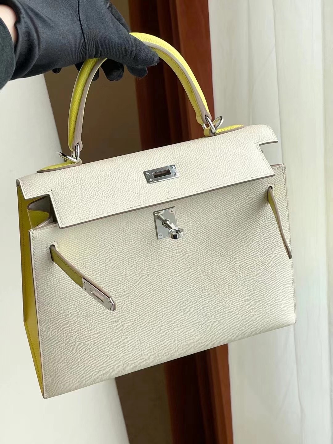 Hermes Kelly 25cm Hss Epsom CK10 Craie 奶昔白 拼 9R Lime 檸檬黃 銀扣