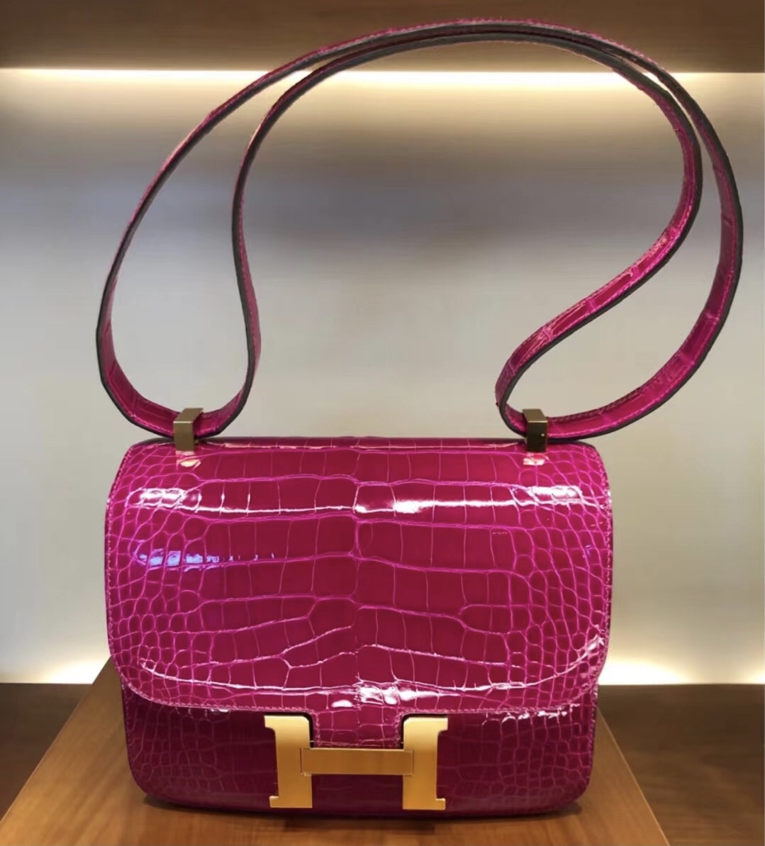 Hermes Constance 19cm J5 天方夜譚粉紫 Rose sheheraradez 美洲鱷魚