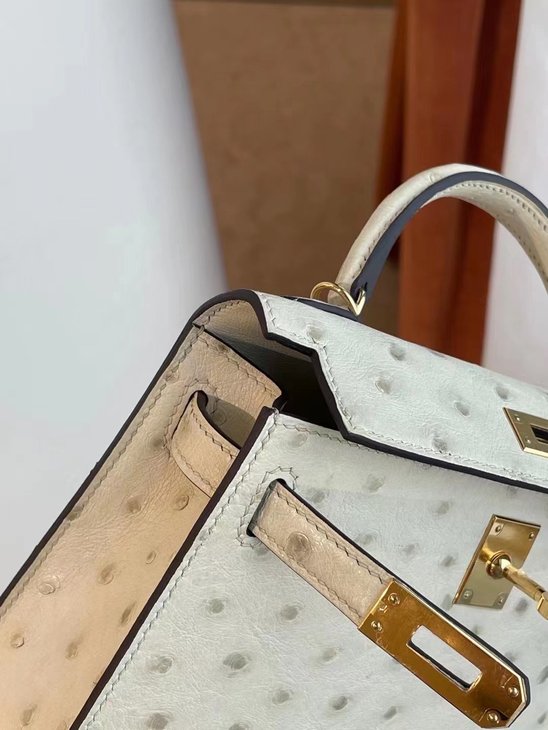 愛馬仕迷你凱莉包價格 Hermes Kelly Mini II Ostrich 3C Parchemin 羊毛白