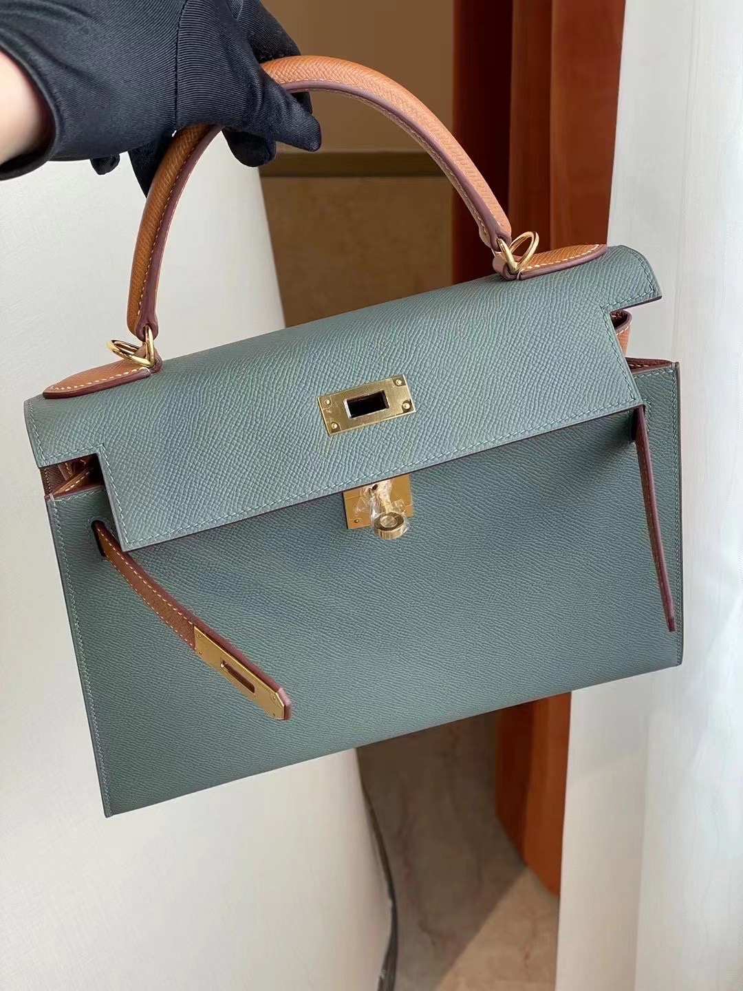 Hermes Kelly 28cm HSS Epsom 63 Vert amade 杏綠色 37 Gold 金棕色