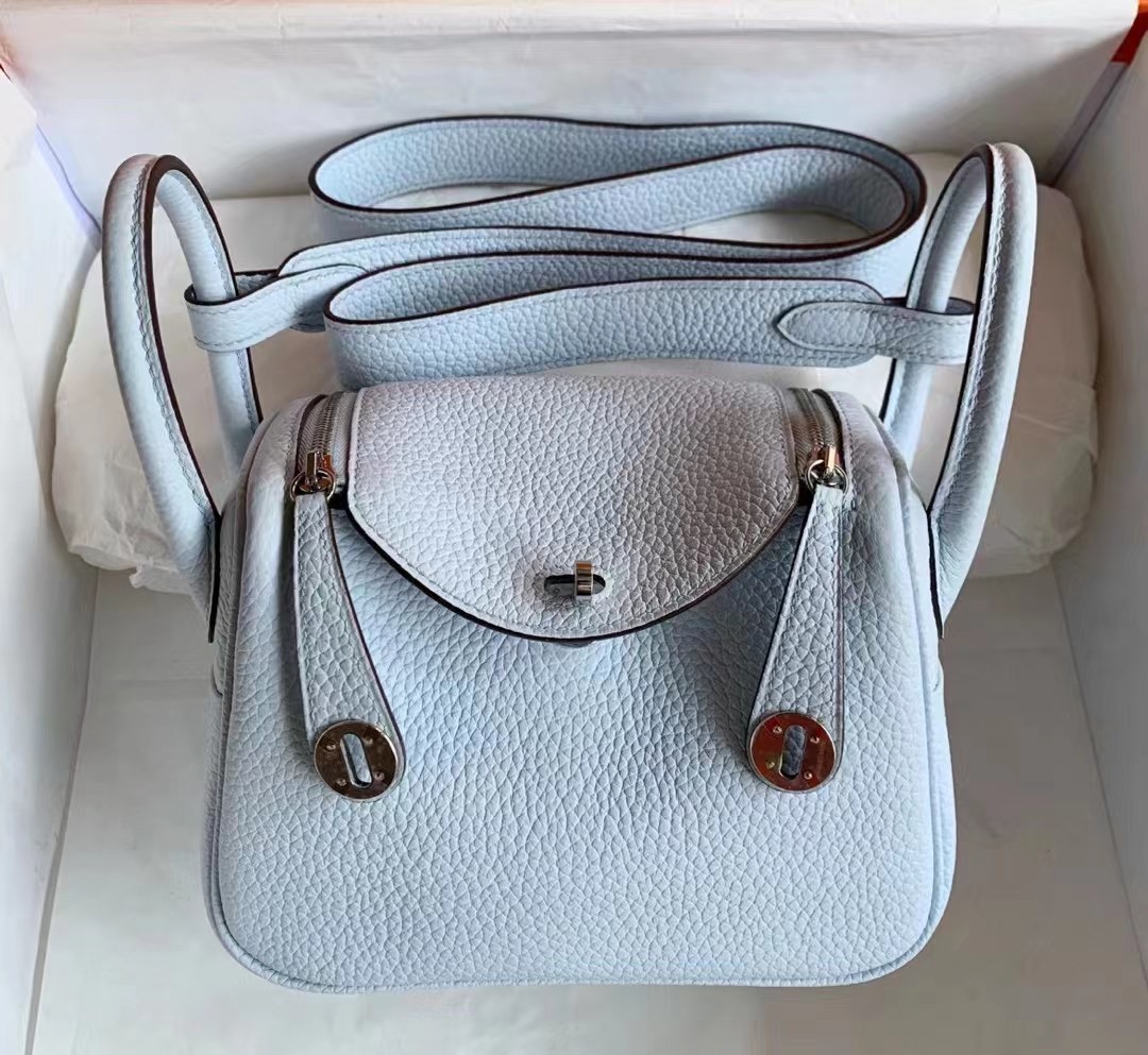 Abu Dhabi UAE Hermes Mini lindy Clemence T0 Blue Brume 霧藍色