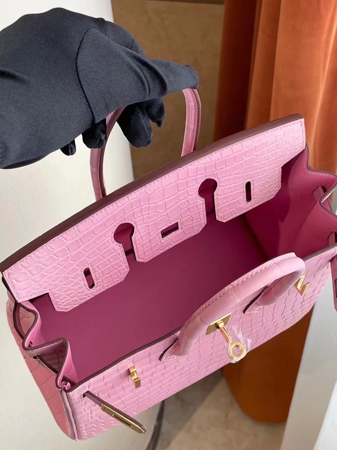 Qatar Doha Hermes Birkin 25cm 5P Pink 櫻花粉 尼羅鱷 金扣