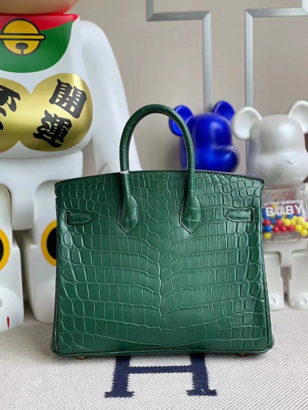 Hong Kong Hermes Birkin 25cm 霧面尼羅鱷魚 1T Vert Titlen 提香綠 泰坦綠 金扣