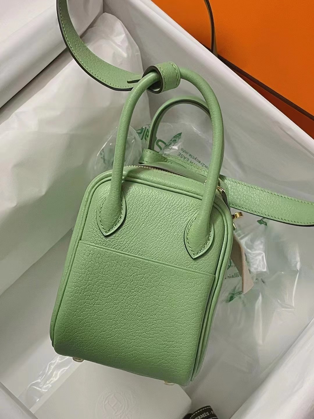 Malaysia Hermes Mini Lindy Chevre 山羊皮 3I Vert Criquet 牛油果綠 金扣