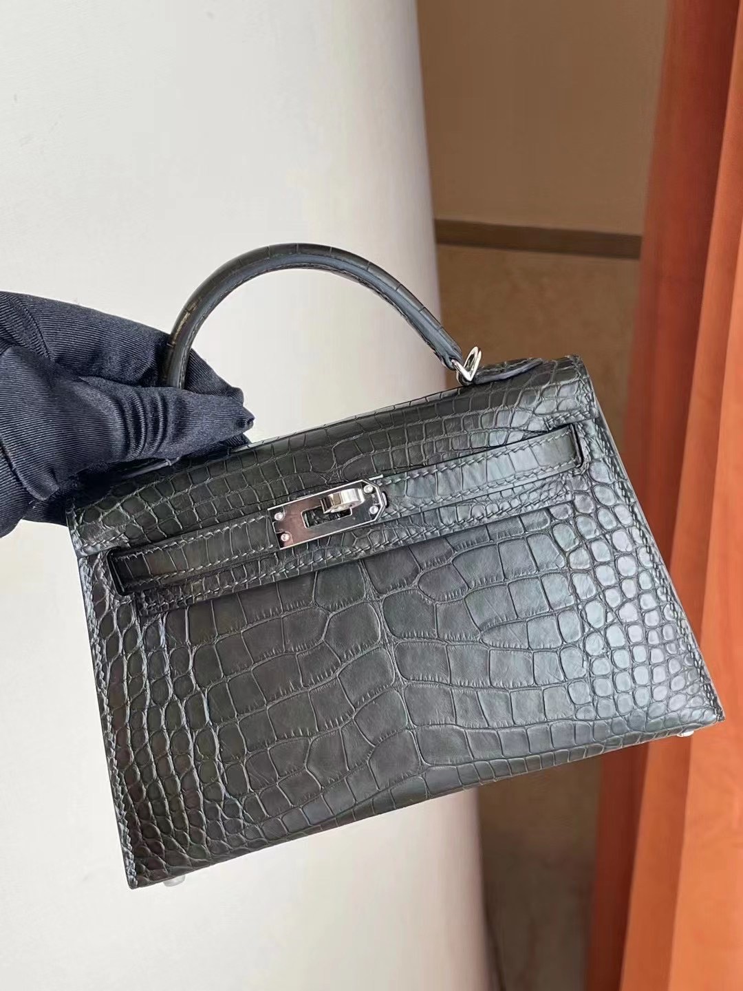 Hermes Kelly Mini II 2代 61 Vert Olive 橄欖綠 方塊 美洲鱷魚銀扣