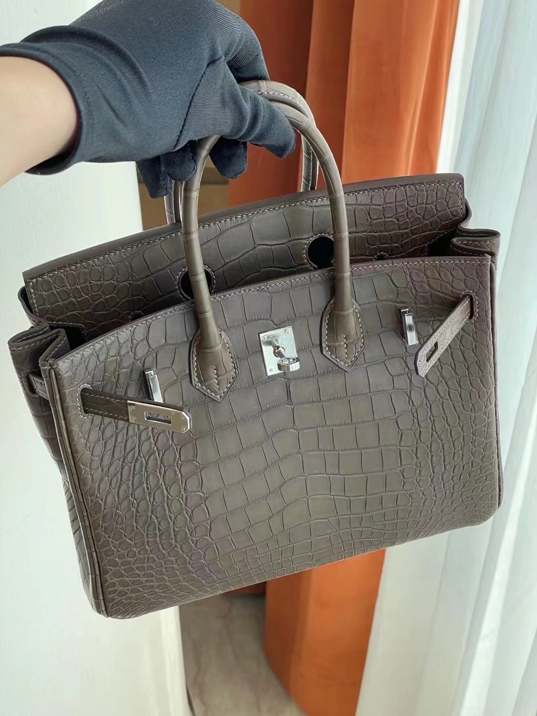 愛馬仕鉑金包官網價格 Hermes Birkin 25cm 18 Etoupe 大象灰 美洲鱷魚銀扣