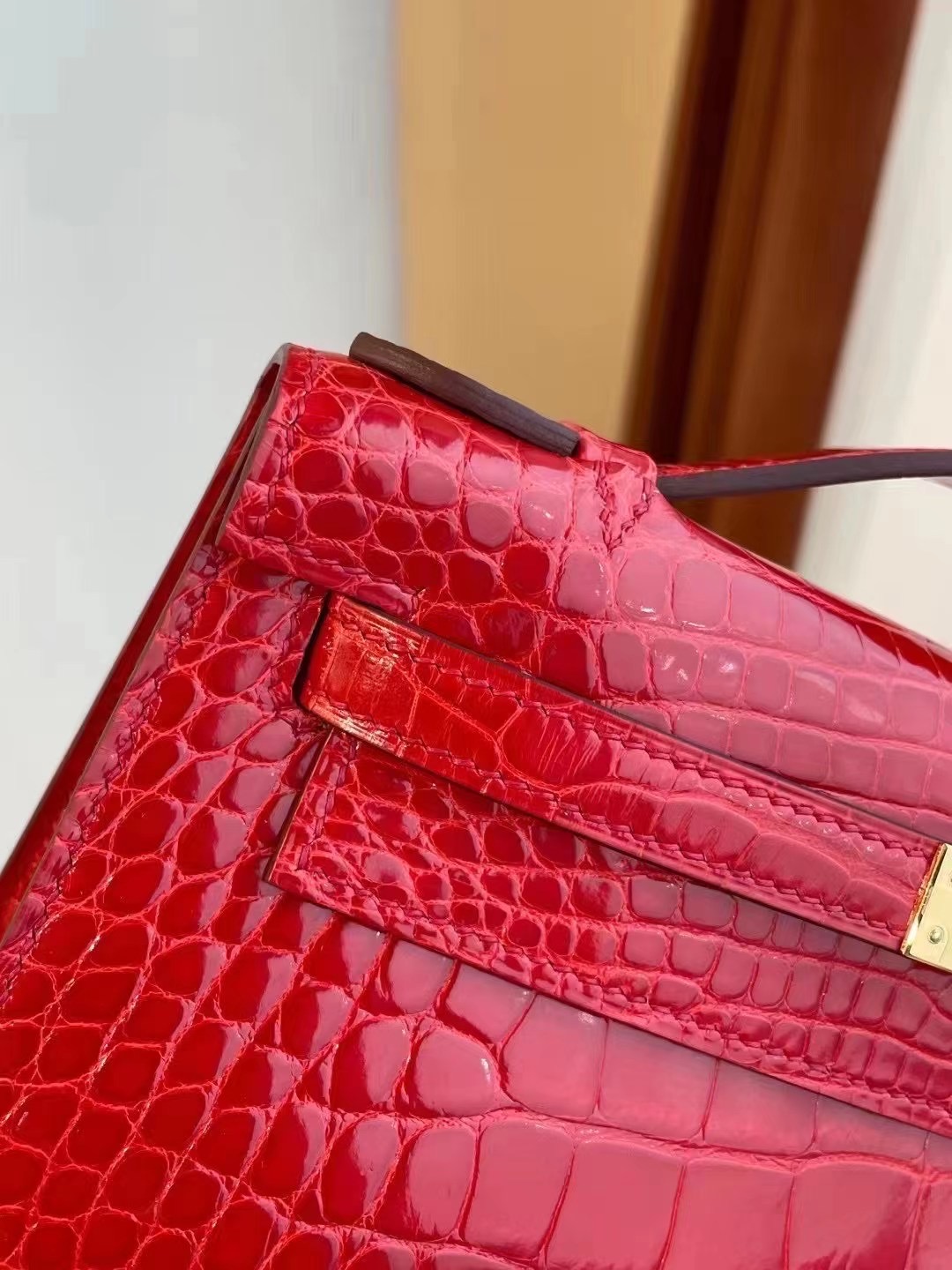 愛馬仕迷你凱莉包價格 Hermes Mini Kelly Pochette 95 Braise 法拉利紅美洲鱷