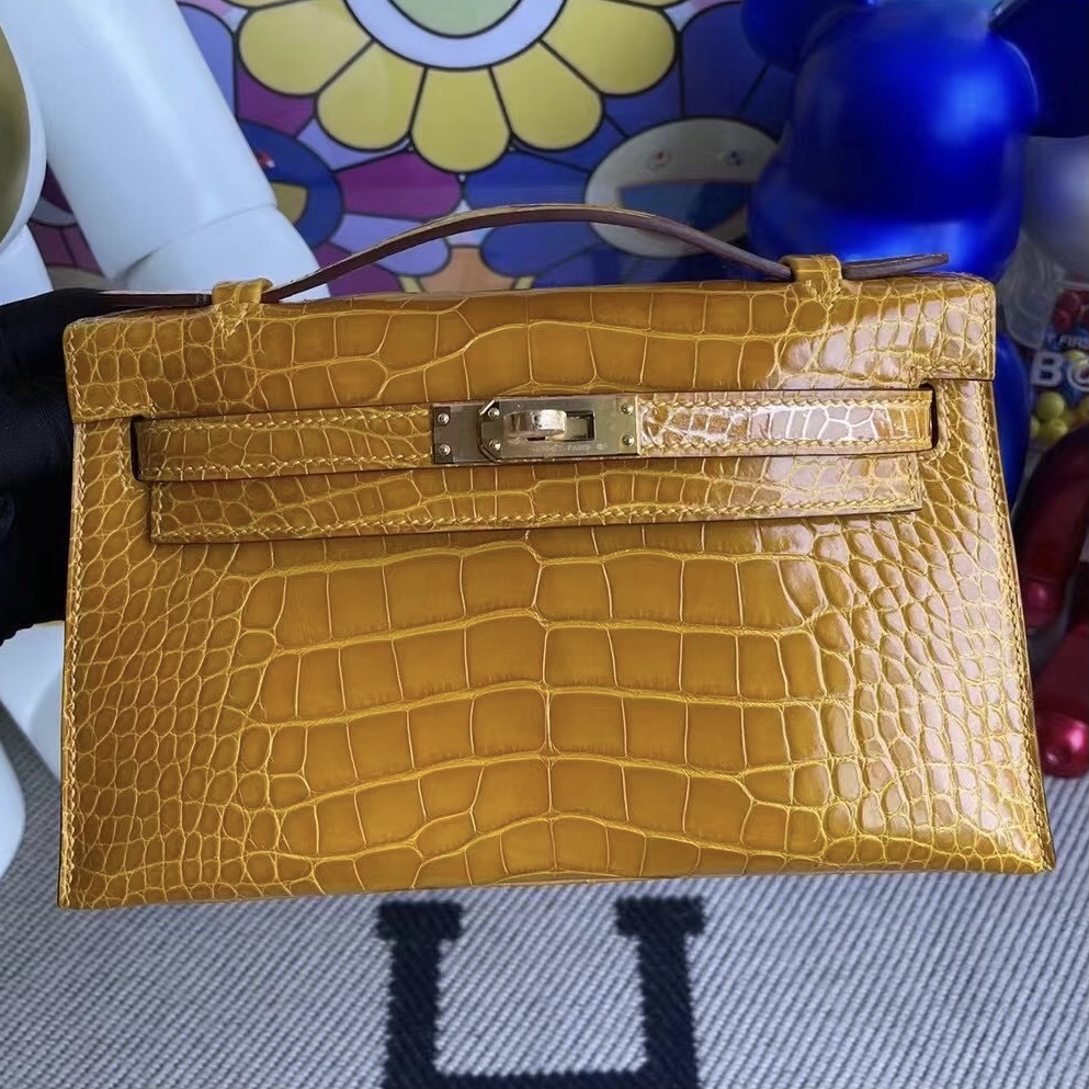 Kuwait Hermes MiniKelly Pochette 亮面美洲鱷 9D Jaune Amber 琥珀黃 金扣