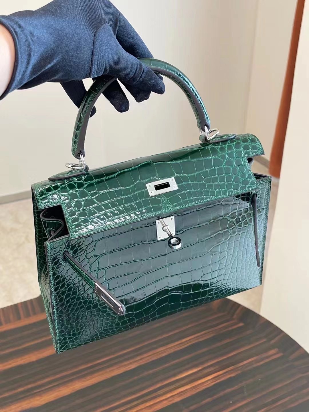 United Arab Emirates Hermes Kelly 25cm 67 Vert Fonce 祖母綠 alligator crocodile